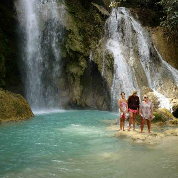Motorradreisen Thailand Bootsfahrt Höhle Ausblick